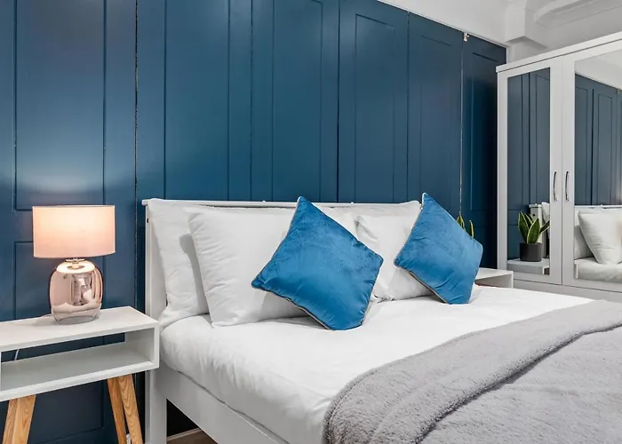 Modern Flat In Paddington Near Hyde Park W2 London
