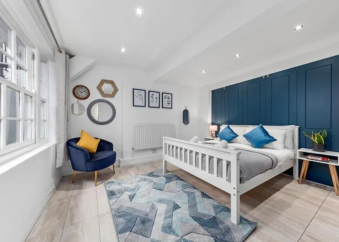 Modern Flat In Paddington Near Hyde Park W2 London