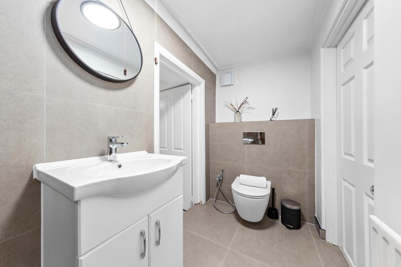 Modern Flat In Paddington Near Hyde Park W2 London