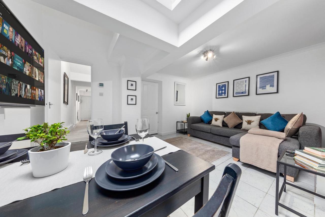 Modern Flat In Paddington Near Hyde Park W2 London